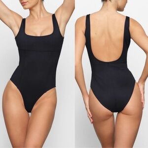 SKIMS Sculpting Swim Tank One Piece Onyx Black Size XXS NWT